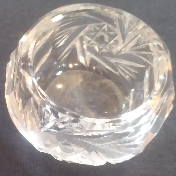 Variation on Pinwheel & Pinwheel Salt Cellars - Picture 8 of 10